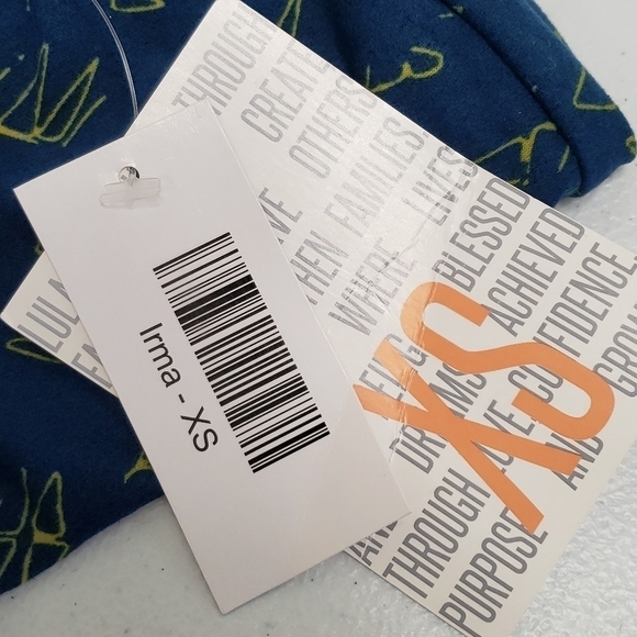 Lularoe Irma Randy Top Size XS - Picture 5 of 5